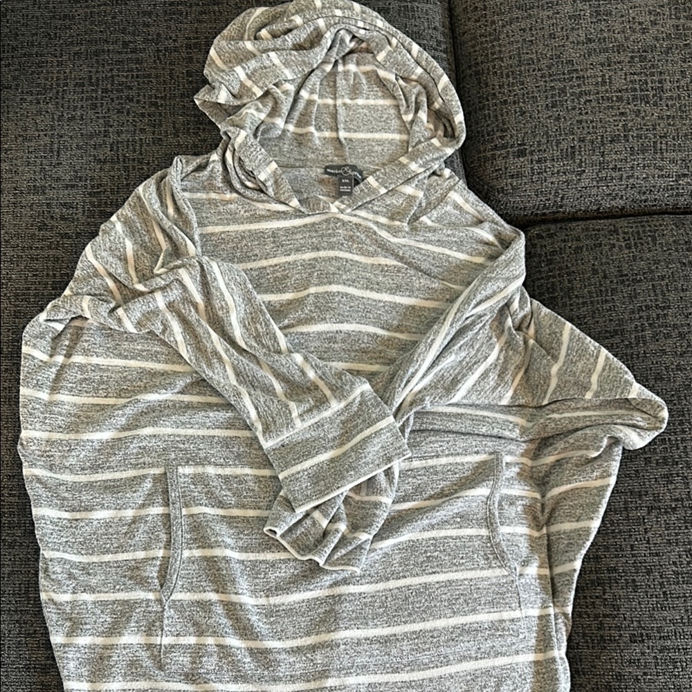 Market & Spruce Gray and White Striped Knit Sweater